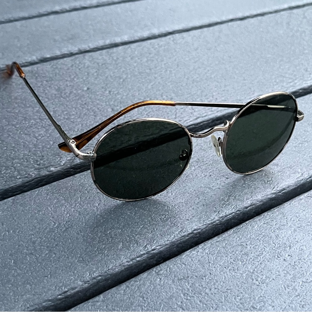 Vintage; Classic 90’s; Black Oval Sunglasses; Silver Tone Hardware; Minor Wear